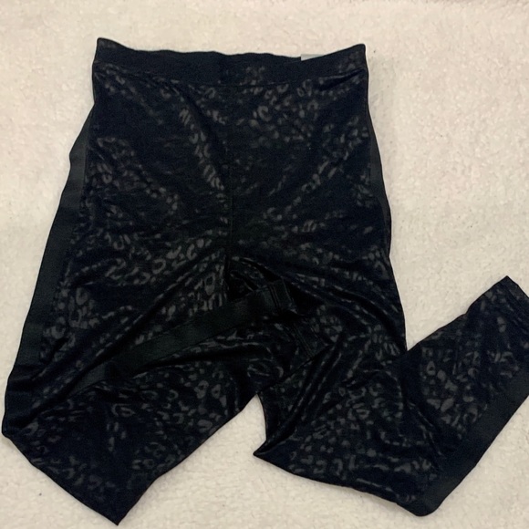 VS high-rise leopard tights - Picture 4 of 5